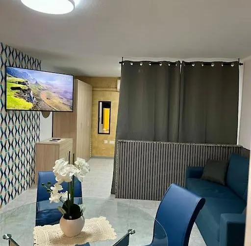 Iris Chic Marsaskala